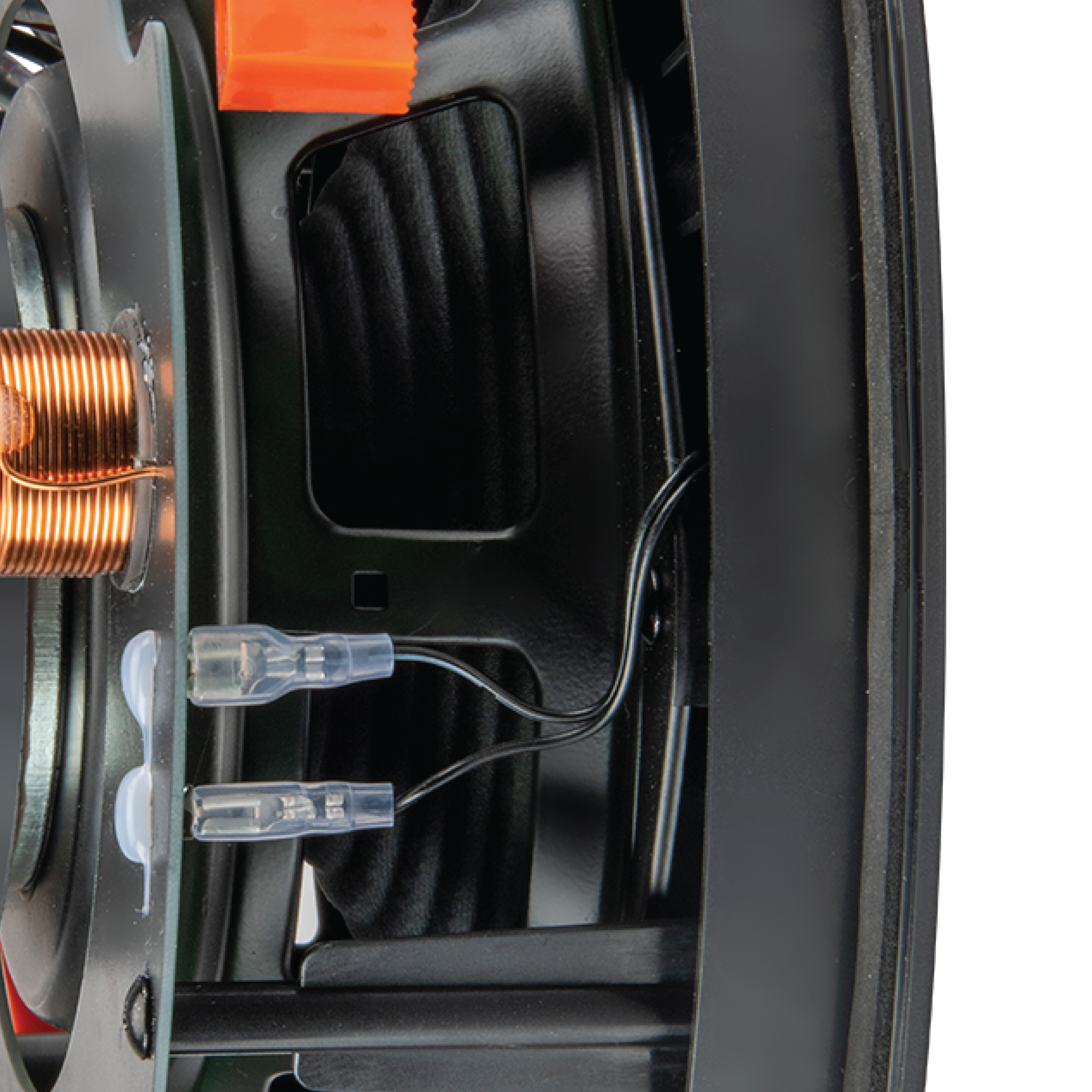 Rigid Baffle design with acoustic smoothing for improved transducer integration